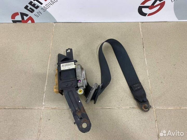 Ремень безопасности с пиропатроном Nissan Almera N