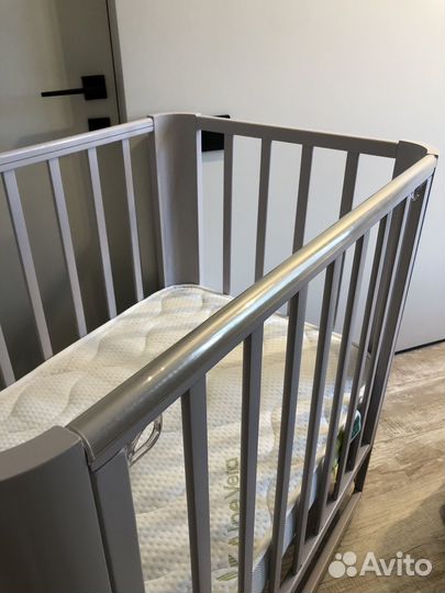 Кроватка приставная mr Sandman с маятником