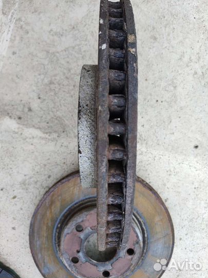 Суппорта для is250