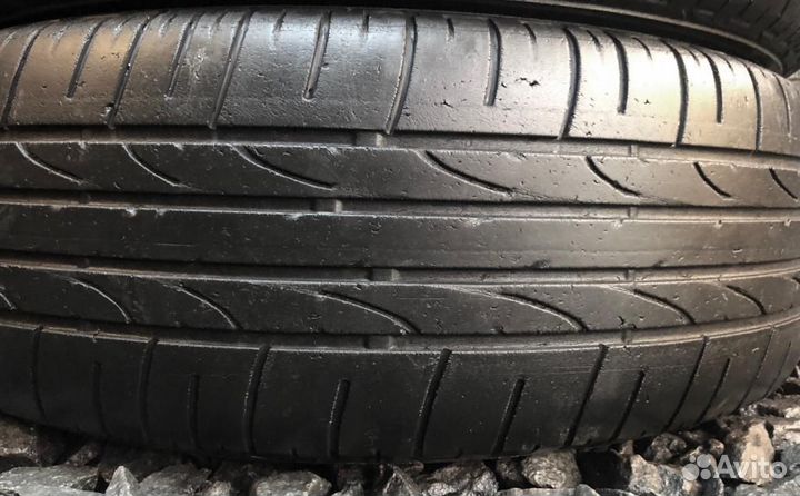 Bridgestone Dueler H/P Sport 215/65 R16