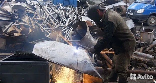 Демонтаж зданий Металлоконструкций любой сложности