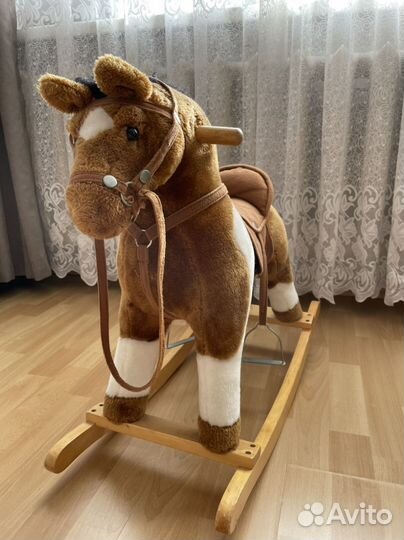 Детская качалка лошадь