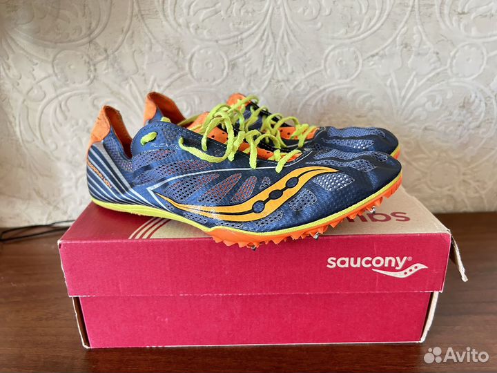 Шиповки для бега saucony