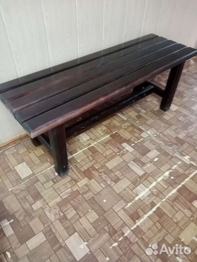 Стол обеденный