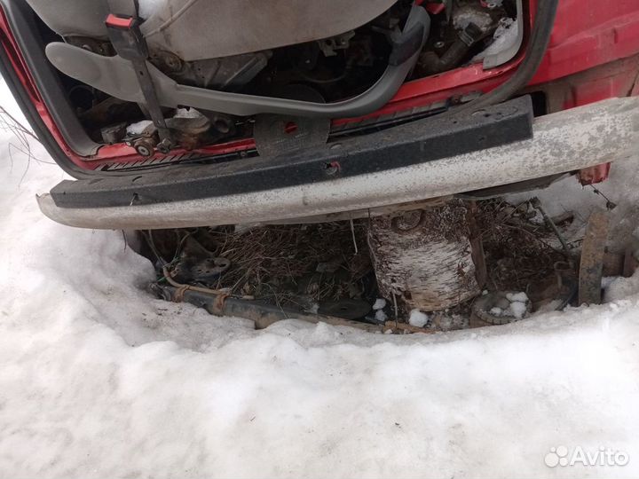 Усилитель заднего бампера Volkswagen Passat B5