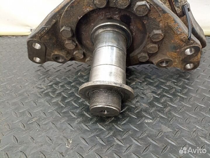 Кулак поворотный правый Iveco Stralis