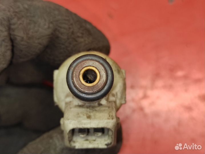 Форсунка топливная Ford Bronco 2 Ranger 2.9L