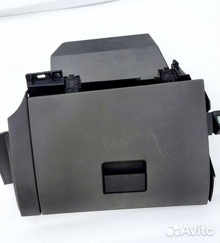 Бардачок Ford C-MAX 2003-2011