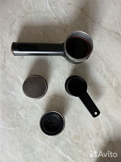 Кофеварка Saeco Poemia HD 8425/21