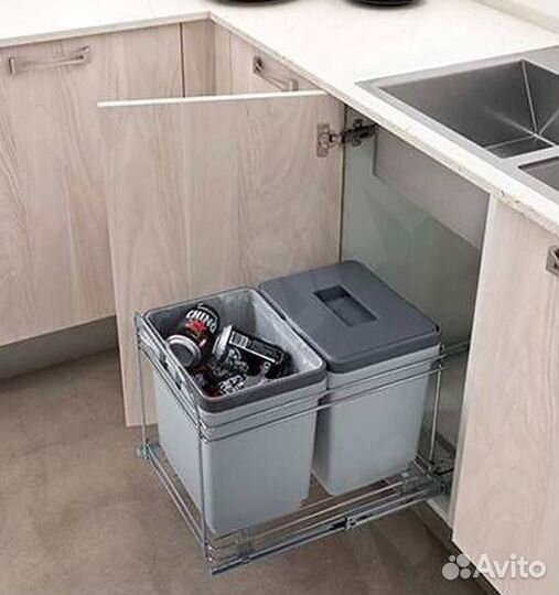 Выдвижное мусорное ведро