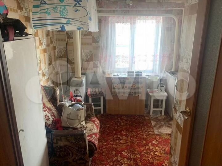 Дом 27 м² на участке 25 сот.