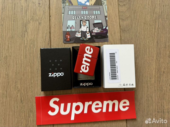 Зажигалка Supreme Zippo