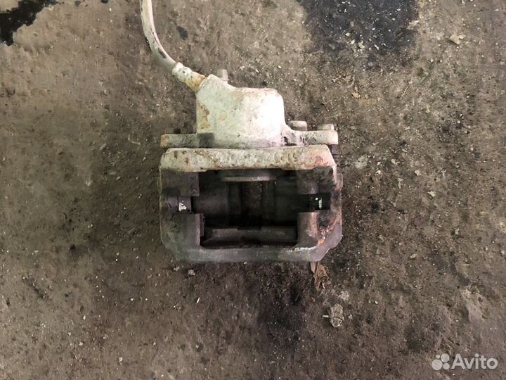 Renault sandero Суппорт