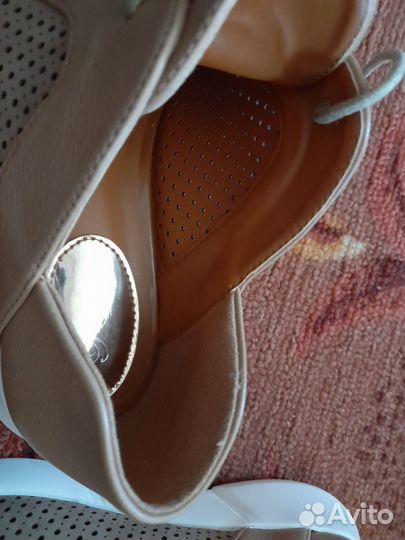 Туфли,босоножки 39-40р.Стельки для обуви,ремни