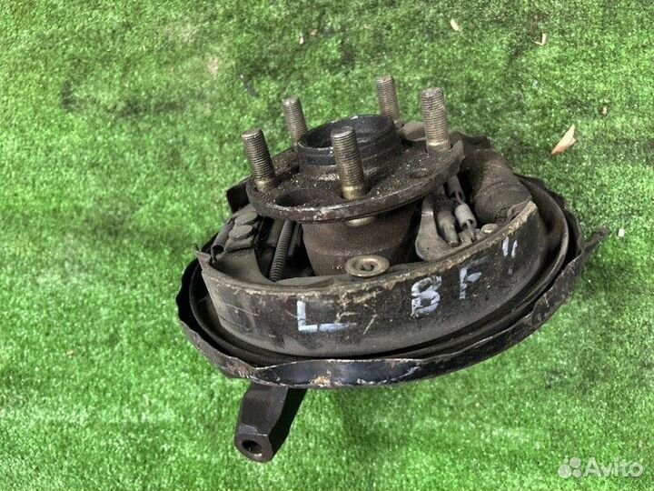 Кулак поворотный задний левый Subaru Forester SF