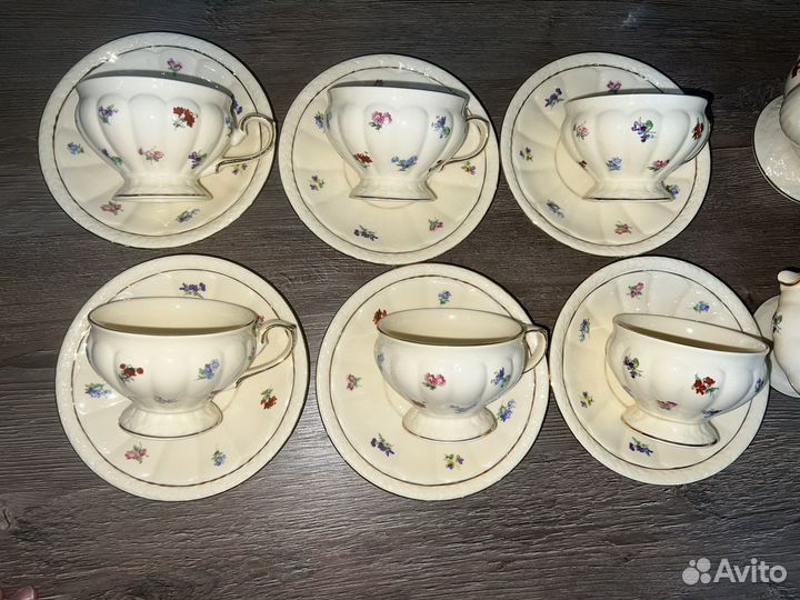 Чайный сервиз новый на 6 персон