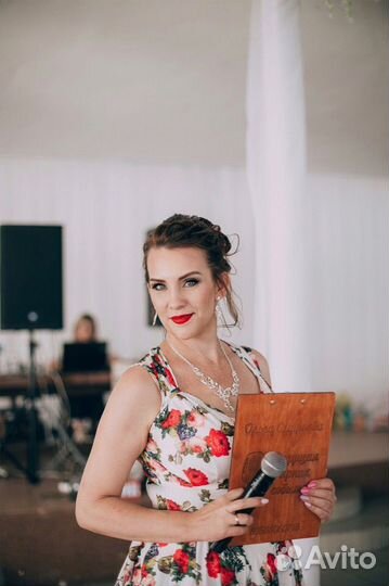 Ведущая на свадьбу. Вокал