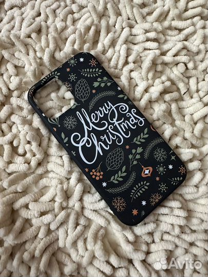Чехлы на iPhone 12