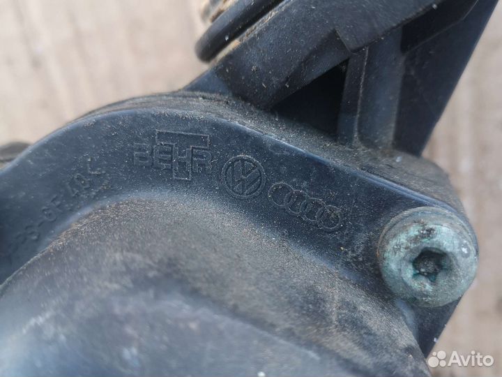 Термостат корпус ALT 2,0 VW / Audi