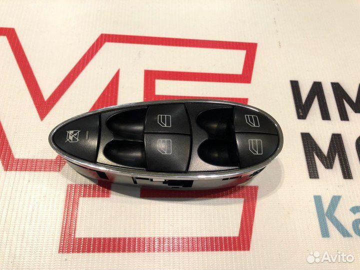 Блок кнопок передний левый Mercedes E-Class W211