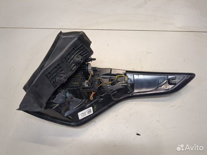 Фонарь (задний) Ford Escape 2015, 2018