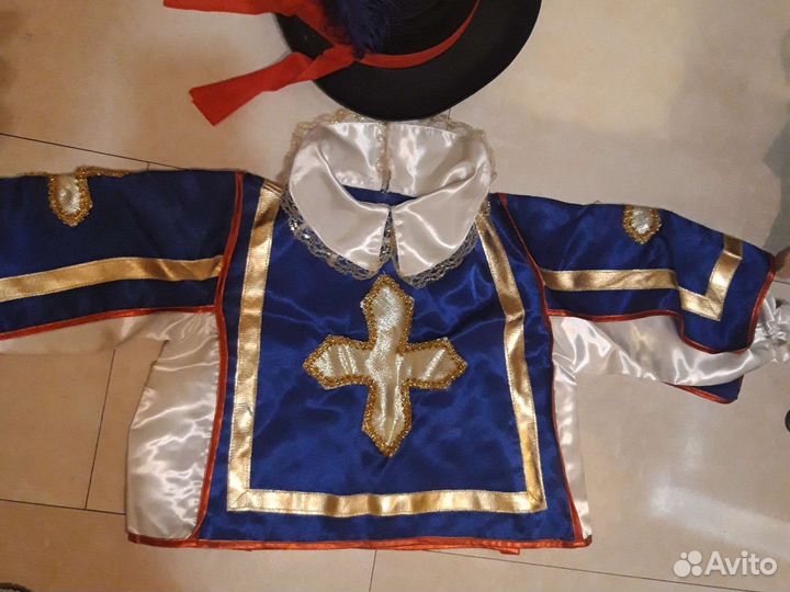 Карнавальный костюм мушкетера