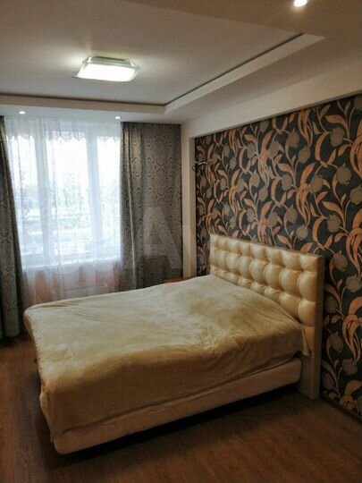 3-к. квартира, 100 м², 13/18 эт.