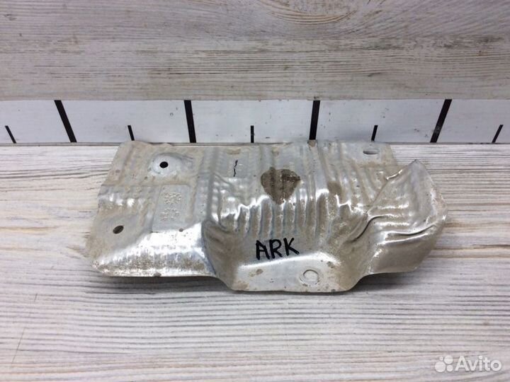 Экран тепловой Renault Arkana пробег 46 H5HA450