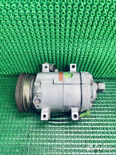 Компрессор кондиционера 8D0260805D