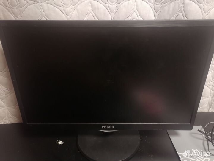 Монитор philips
