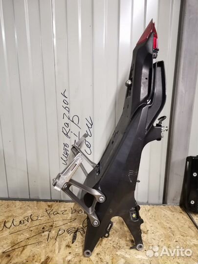 Honda cb1000r подрамник бугель