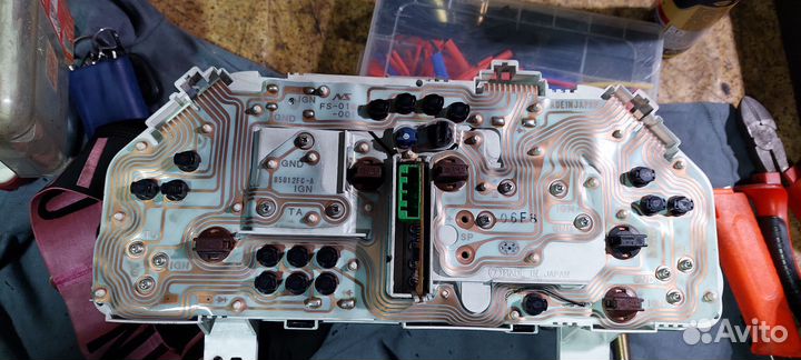 Продам щиток приборов