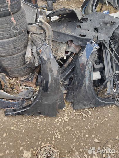 Крыло переднее правое левое Honda CR-V 4