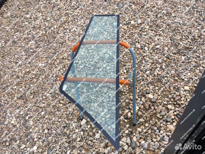 Стекло для экскаватора-погрузчика John Deere 315 s