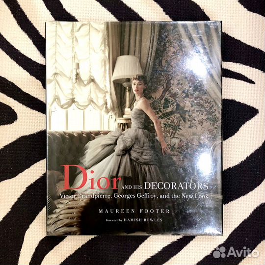 Новая книга Dior