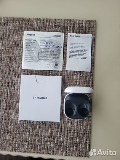 Кейс от наушников samsung galaxy buds 2