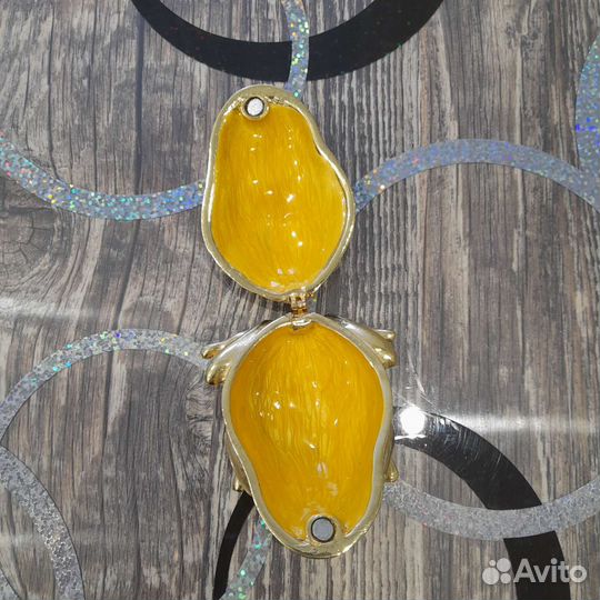 Кошки,курочка,нецке,белка (фарфор,оникс,керамика)