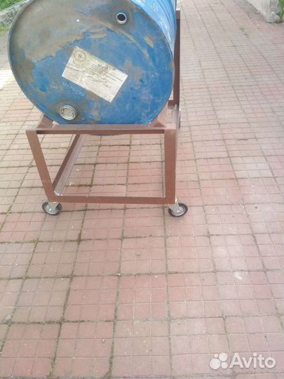 Тележка для бочки 200л