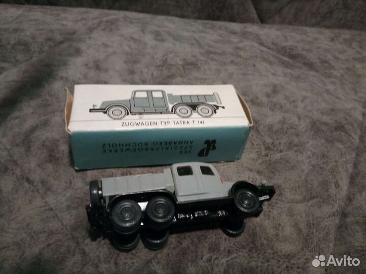 Модель грузовика Zugwagen Typ tatra T141