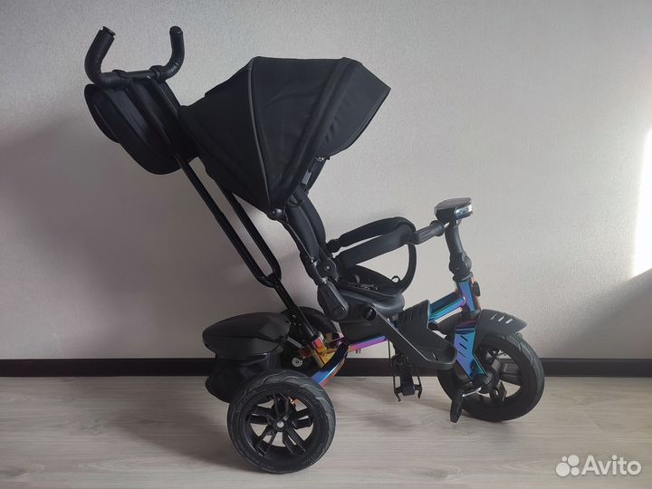 Трехколесный велосипед