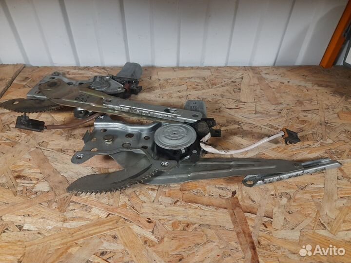 Nissan cube z10 стеклоподъемники задние