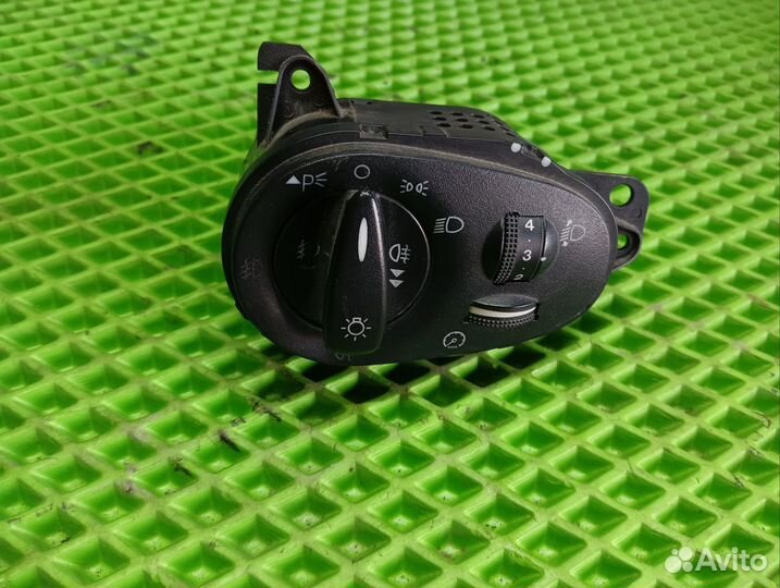 Блок управления светом Ford focus 1