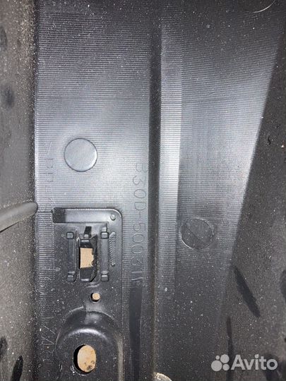 Бампер передний mazda familia2001 год