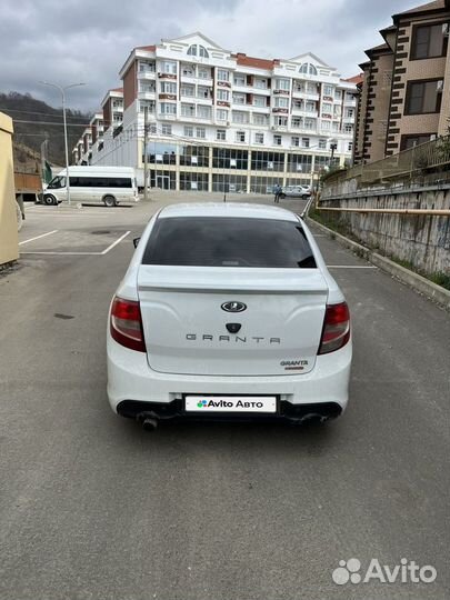 LADA Granta 1.6 МТ, 2014, 247 365 км