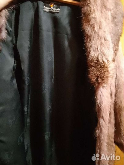 Шуба натуральная из меха енота р 52-54