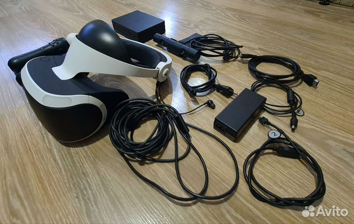 Шлем виртуальной реальности Sony PS4/PS5 VR 1 v2