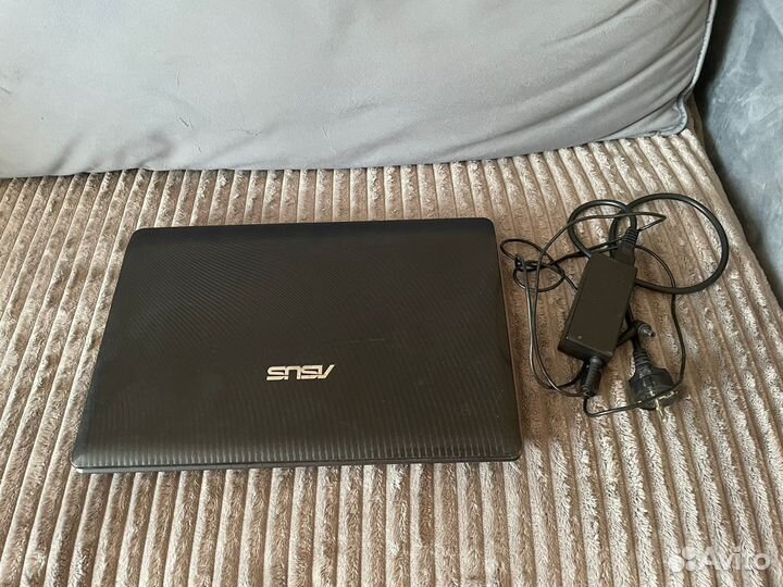 Ноутбук Asus x52n