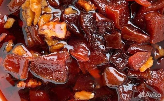 Варенье из айвы с грецким орехом