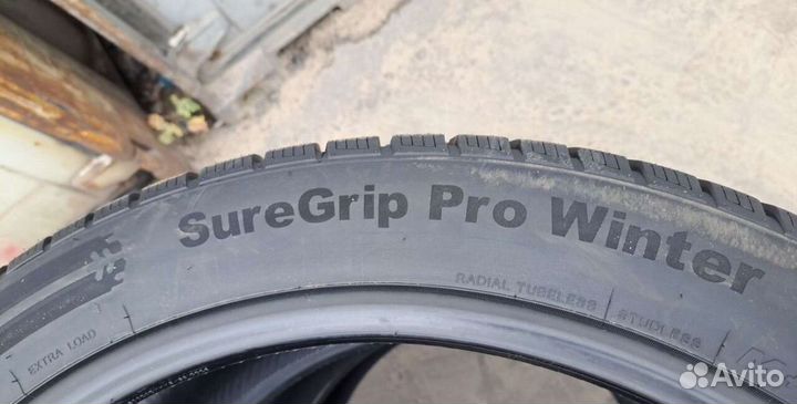 Gripmax SureGrip Pro Winter 275/40 R22 и 315/35 R20 111V