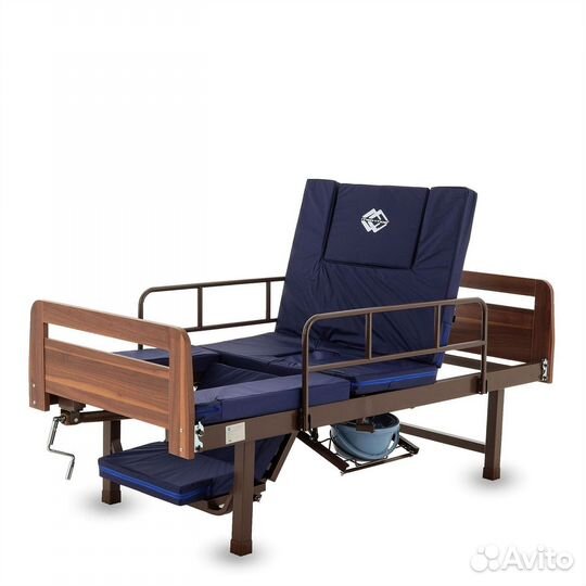 Медицинская кровать для лежачих больных